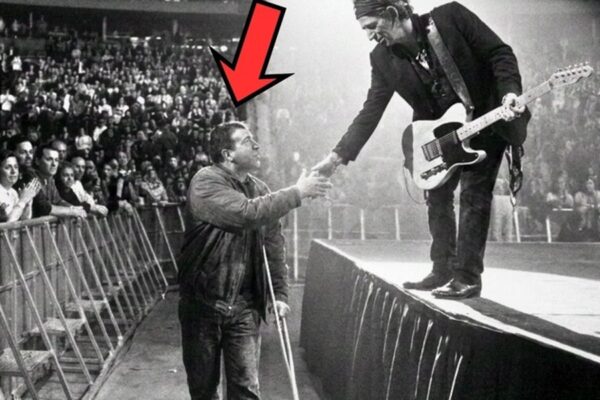 KEITH RICHARDS Stopped Mid-Set at MSG — What He Did Next Left 15,000 i...